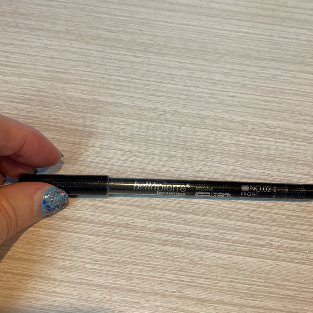 New Bella Pierre Gel Eyeliner